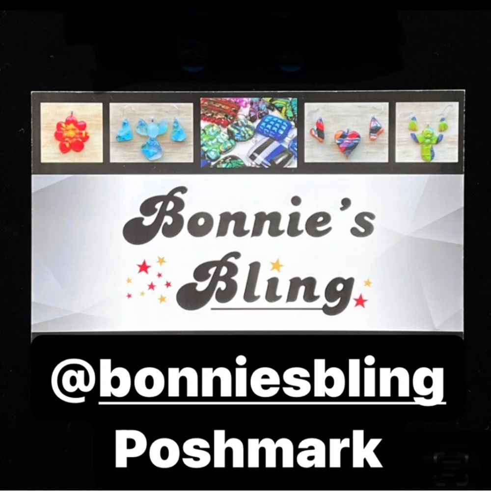 Bonnie’s Bling One of a Kind Fused Glass Jewelry and Accessories to Wear. - Picture 13 of 16